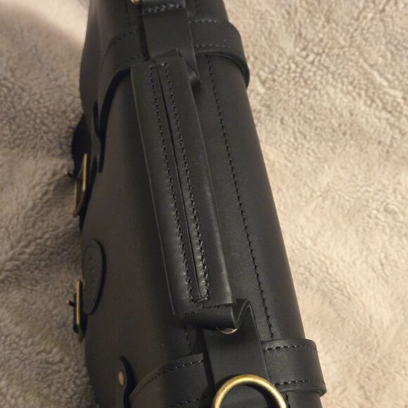 PORTLAND LEATHER GOODS | Classic XL Messenger Bag *BRAND NEW* - Picture 9 of 16